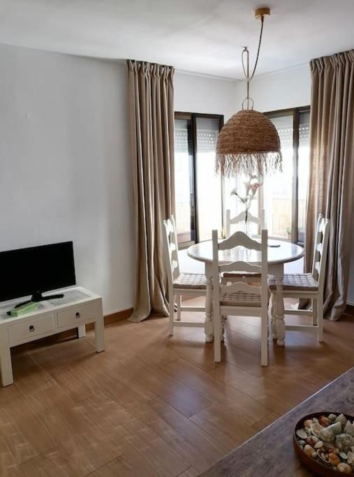 Apto Vacacional Follow The Sun Sabinillas Apartment *